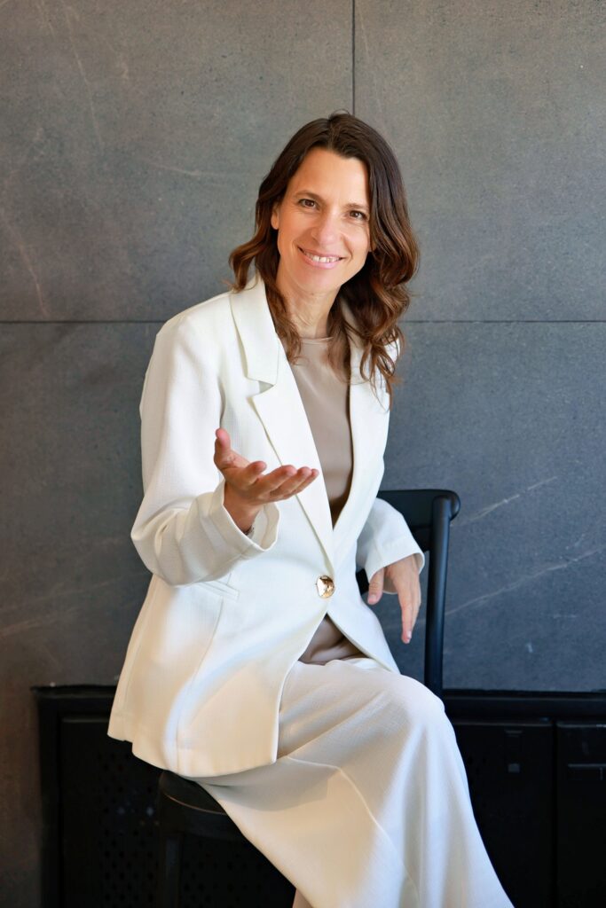 Dina Abramson
